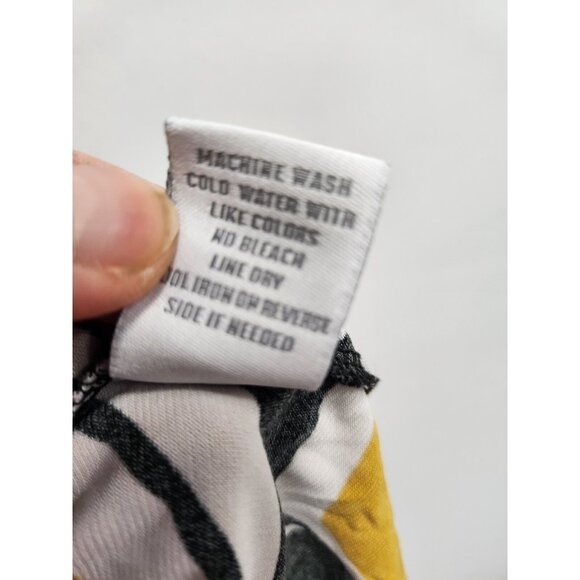 Dressbarn Womens Top Size 18/20 Gold Black Leaf Print Short Sleeve Wearable Art - Picture 6 of 8